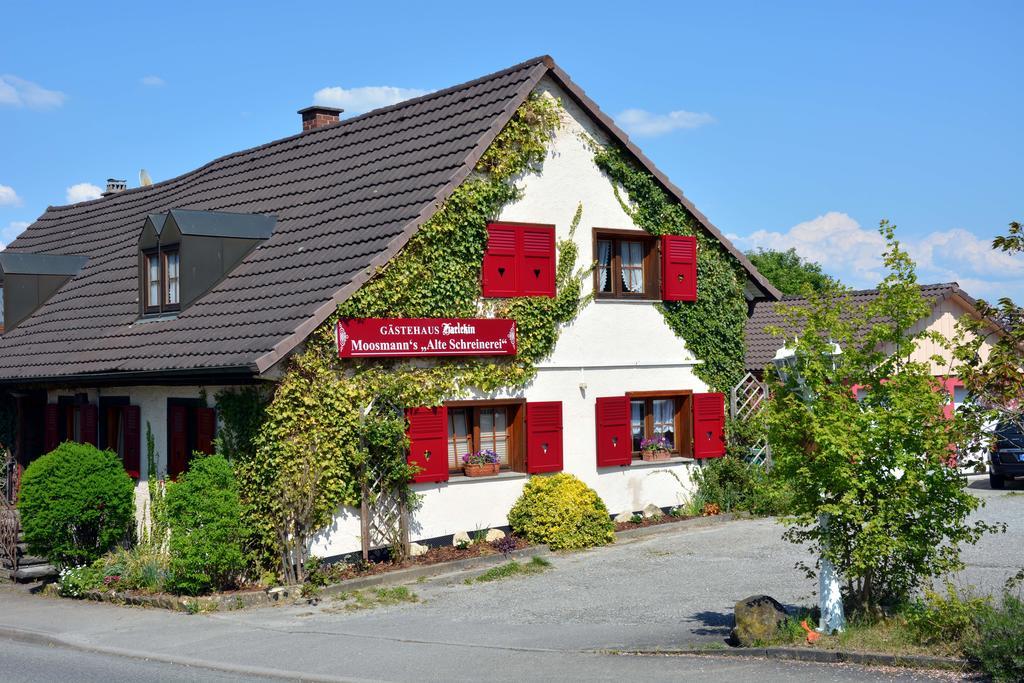 Alte Schreinerei-Auberge Harlekin Randegg Экстерьер фото