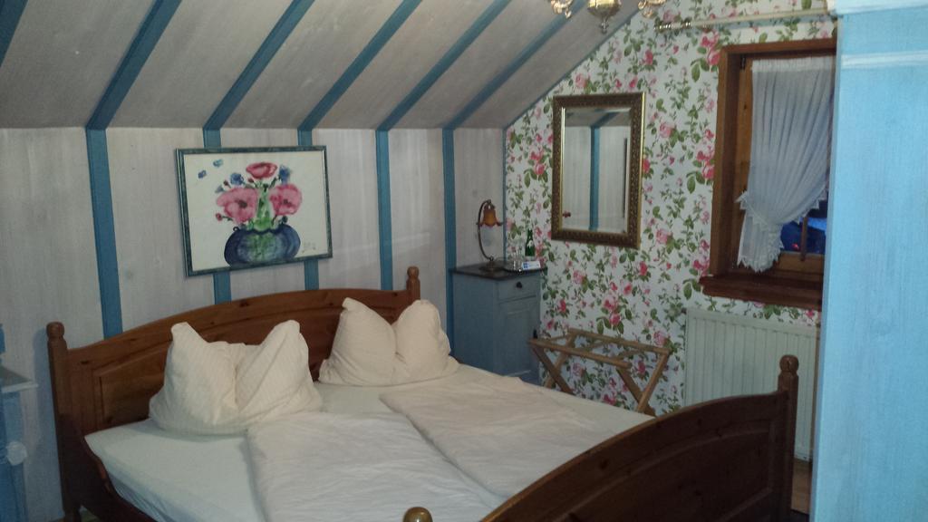 Alte Schreinerei-Auberge Harlekin Randegg Экстерьер фото