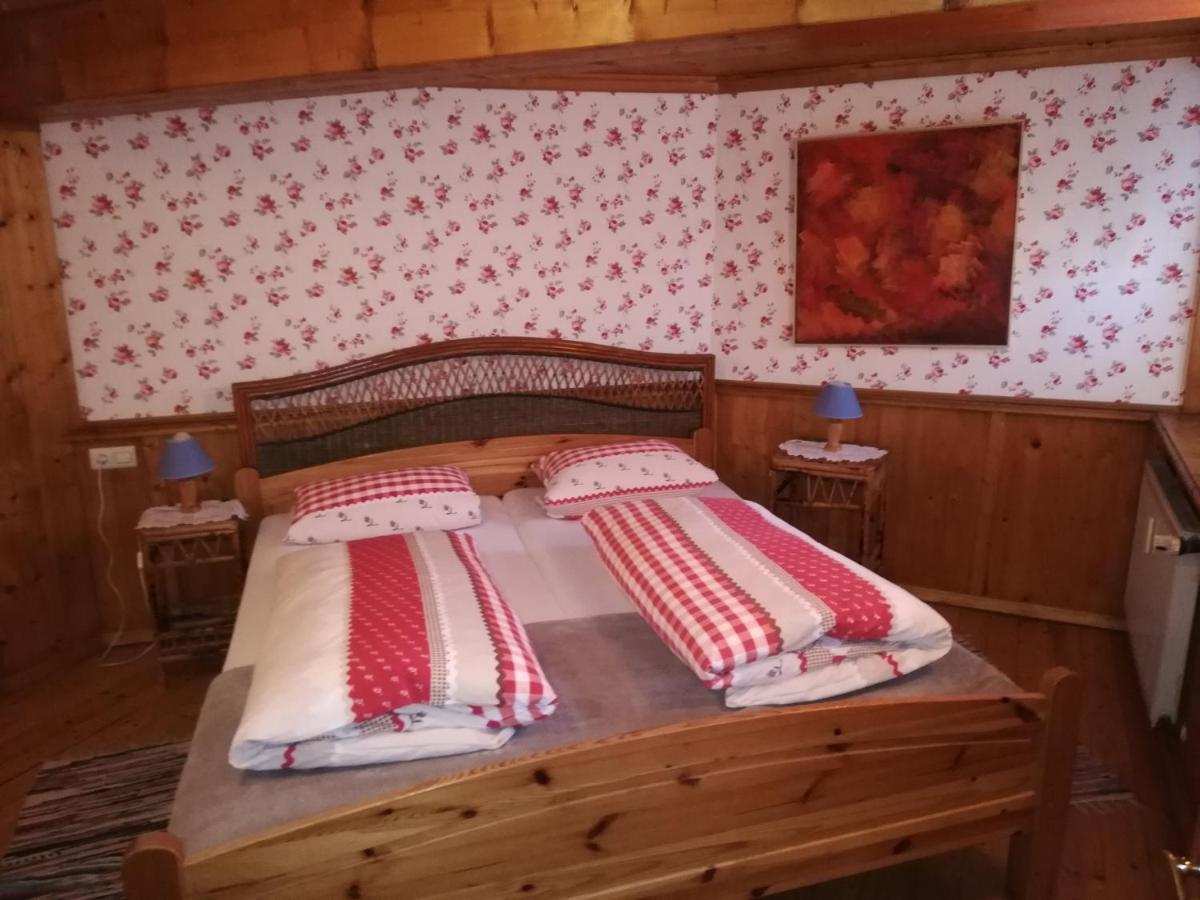 Alte Schreinerei-Auberge Harlekin Randegg Экстерьер фото